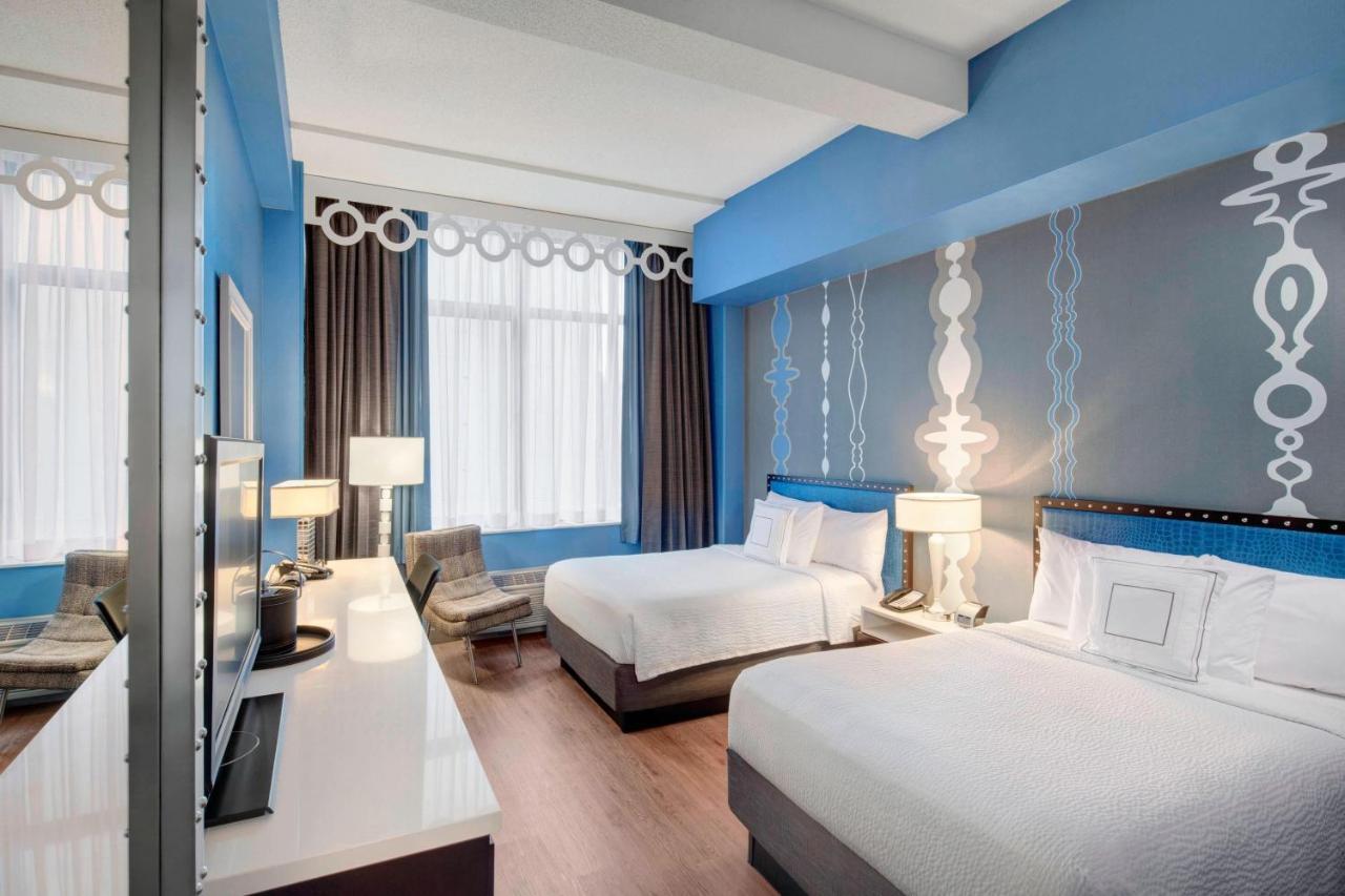Fairfield Inn And Suites Chicago Downtown/ Magnificent Mile Екстериор снимка