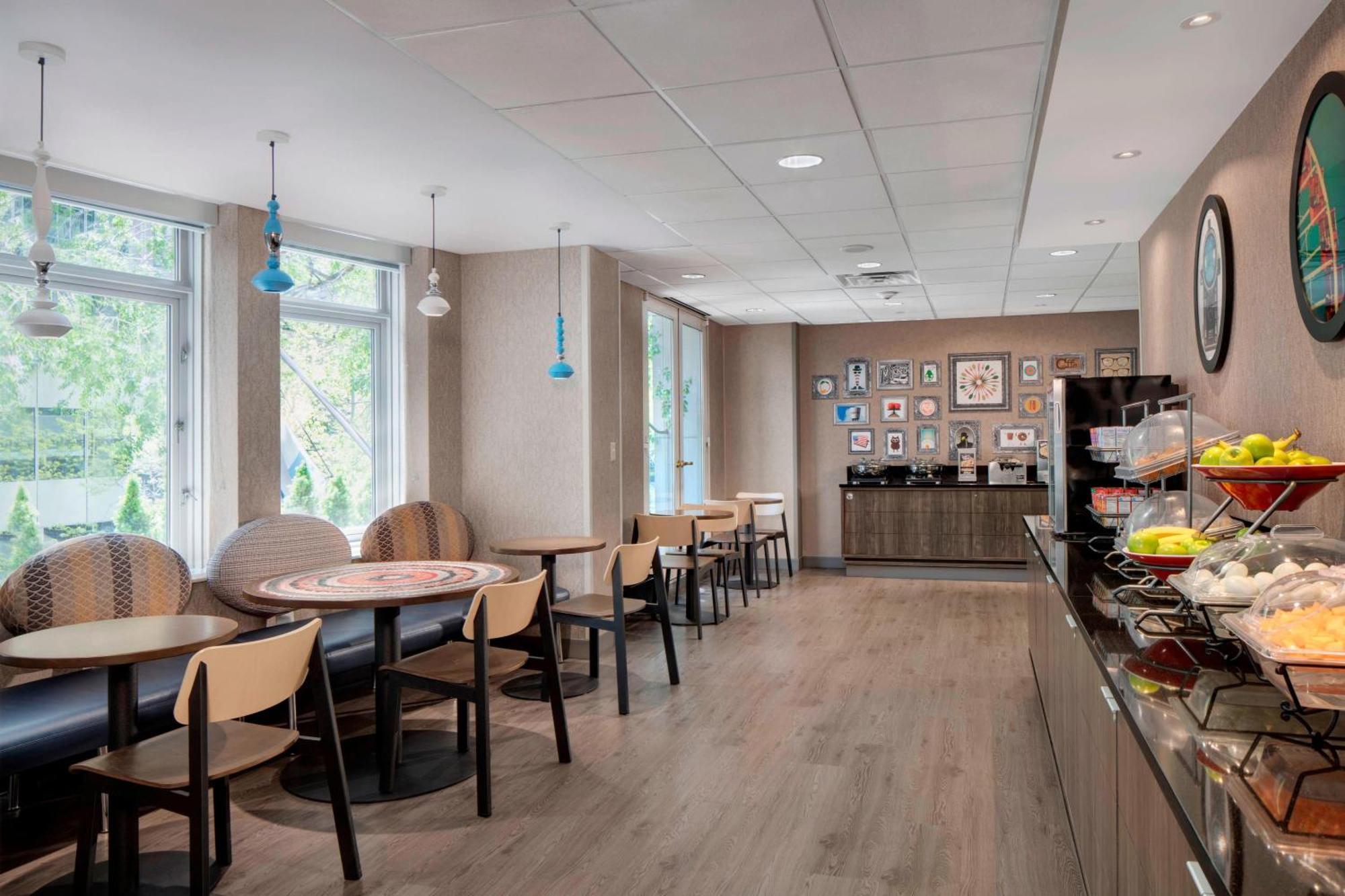 Fairfield Inn And Suites Chicago Downtown/ Magnificent Mile Екстериор снимка