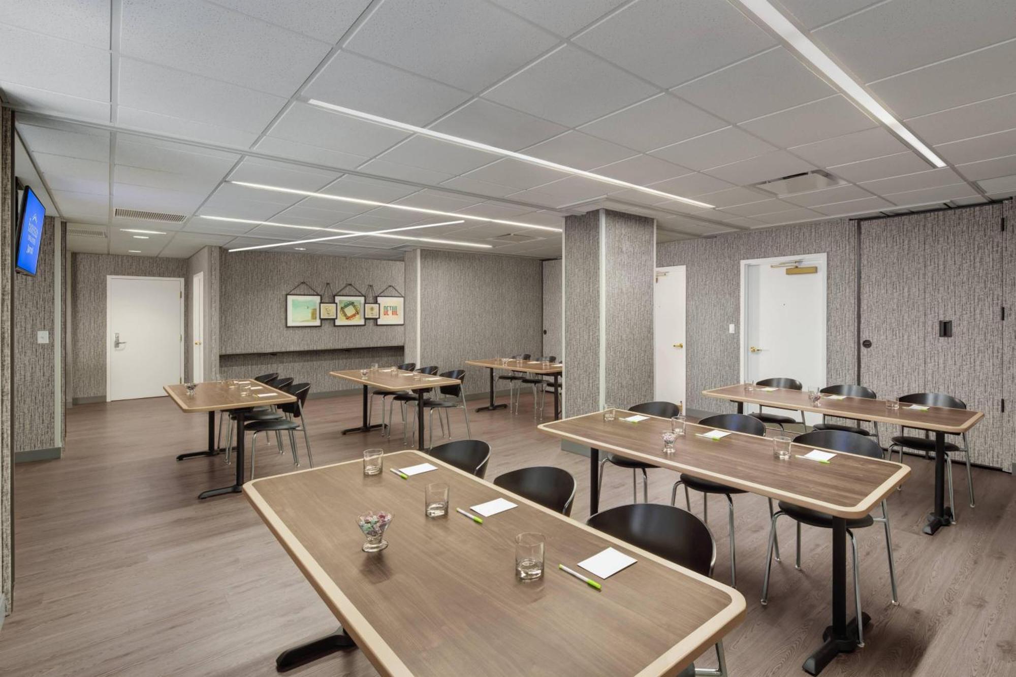 Fairfield Inn And Suites Chicago Downtown/ Magnificent Mile Екстериор снимка
