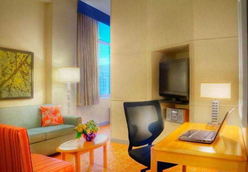 Fairfield Inn And Suites Chicago Downtown/ Magnificent Mile Екстериор снимка