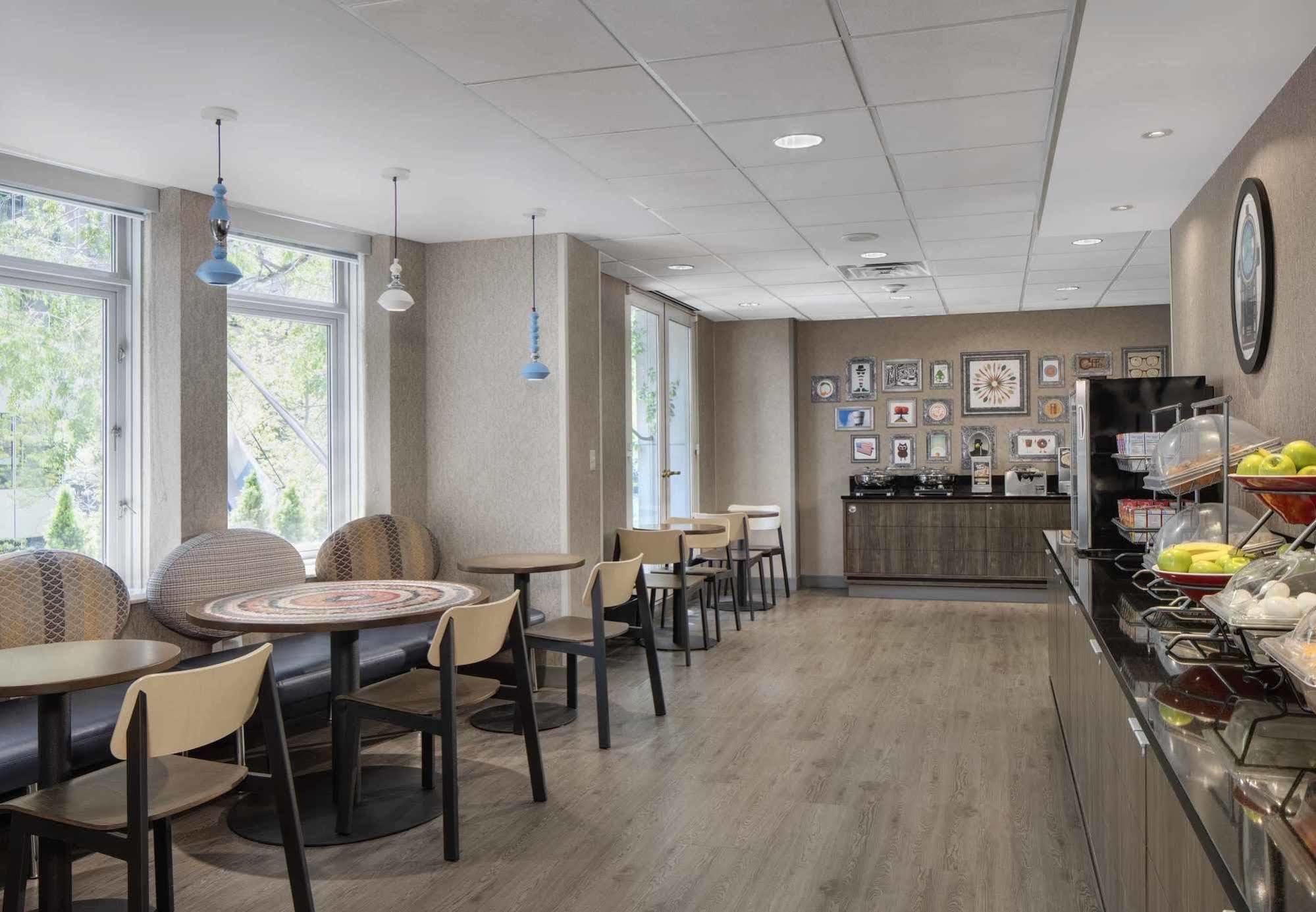 Fairfield Inn And Suites Chicago Downtown/ Magnificent Mile Екстериор снимка